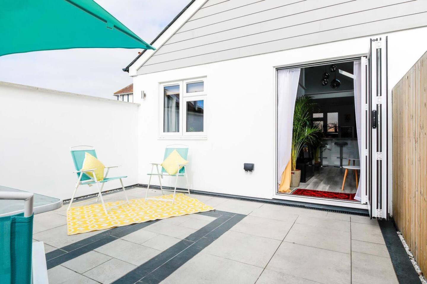 Hotel Little Bright House Whitstable Esterno foto